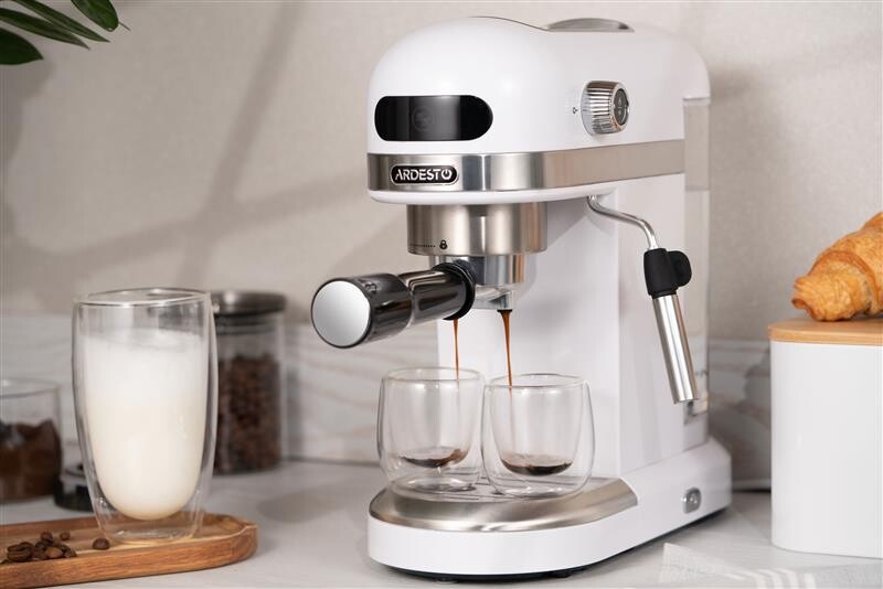 Кофеварка Ardesto YCM-E1500