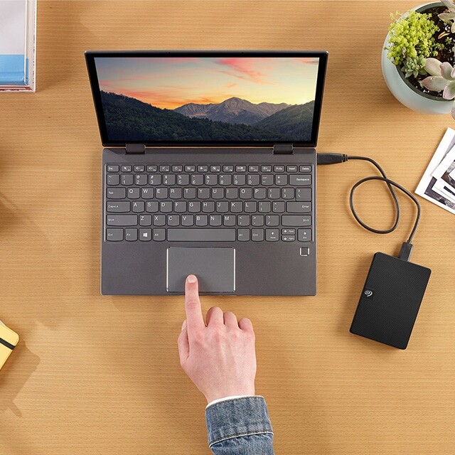 Зовнішній жорсткий диск 2.5" USB 1.0TB Seagate Expansion Portable Black (STKM1000400)