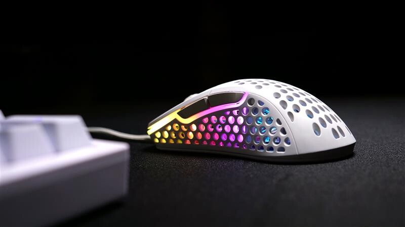 Мышь Xtrfy M4 White (XG-M4-RGB-WHITE)