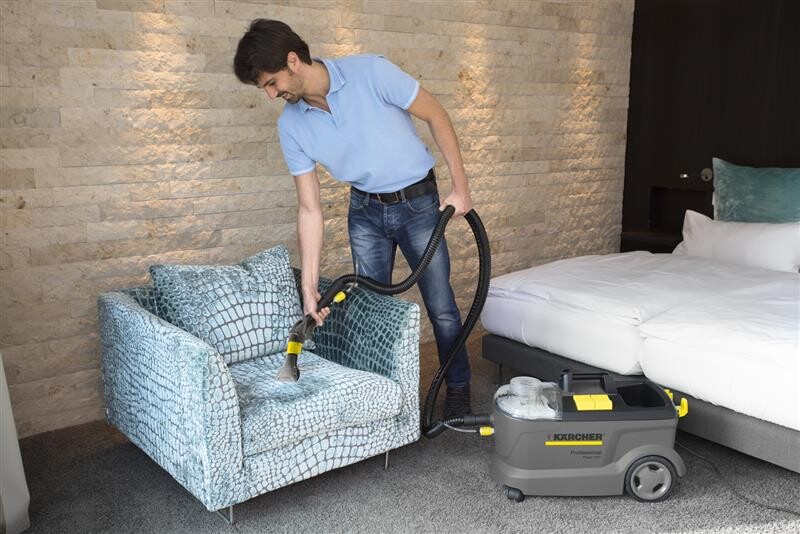 Пилосос Karcher Puzzi 10/1 (1.100-131.0)